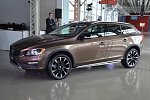 На рынке появился обновленный Volvo V60 Cross Country