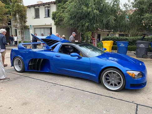 Этот суперкар на базе Corvette получил два двигателя V8 
