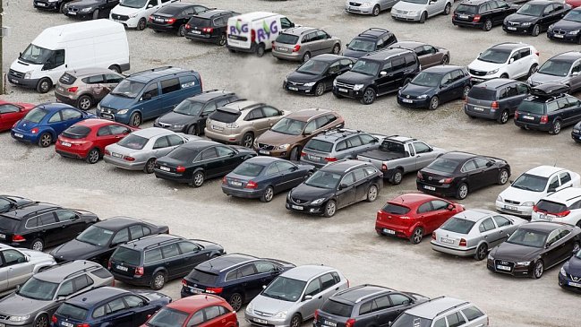 В России снижаются продажи авто в возрасте от 3 до 7 лет