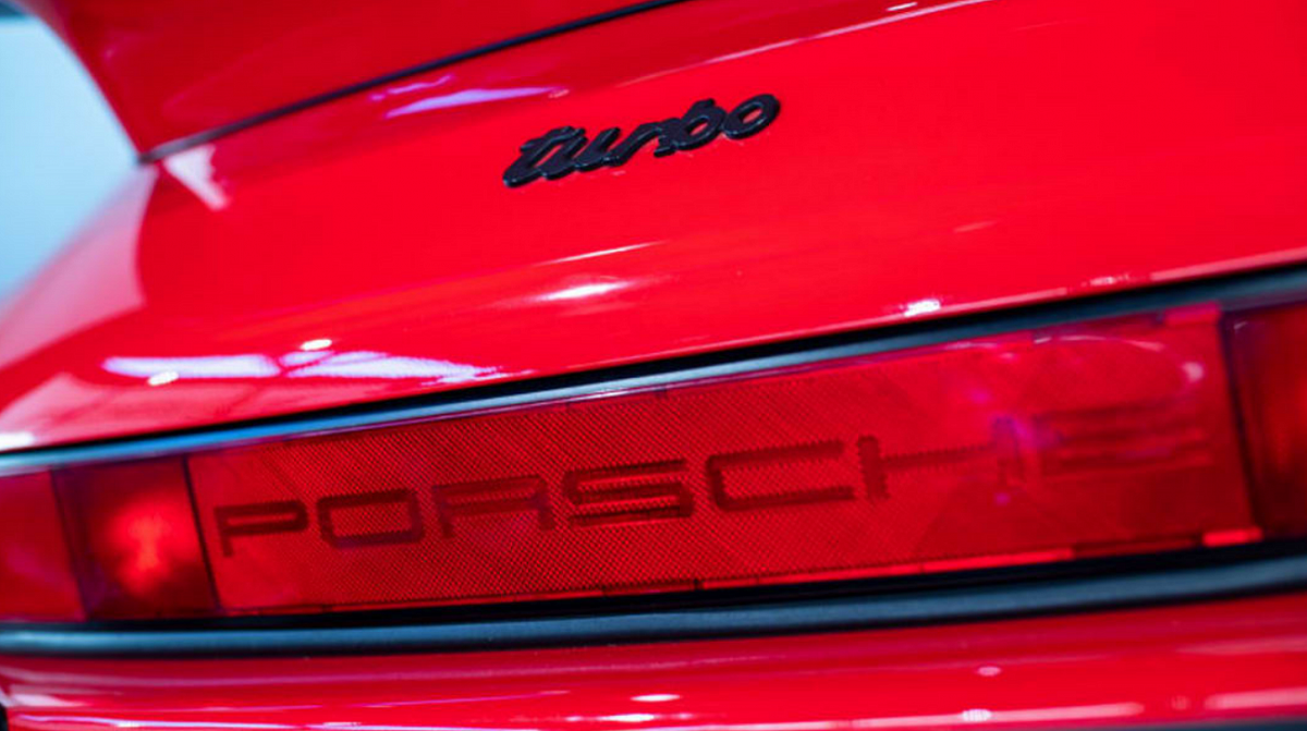 Porsche на IPO выпустит 911 миллионов акций в знак признания своего самого известного автомобиля