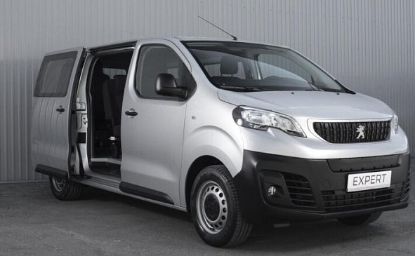 Компания Peugeot представила новую версию минивэна Peugeot Expert для инвалидов