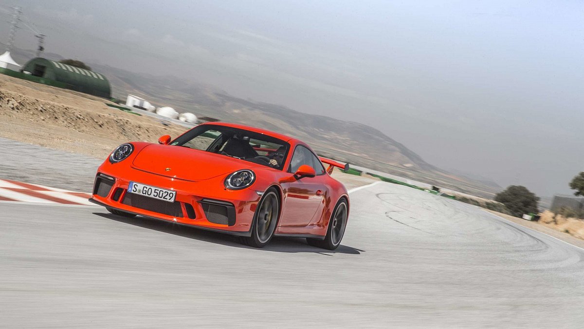 Какой он, приемник Porsche 911 GT3?