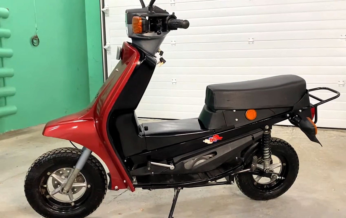 Последний российский мотороллер с советскими корнями – малокубатурный «Стриж» с подбитым крылом