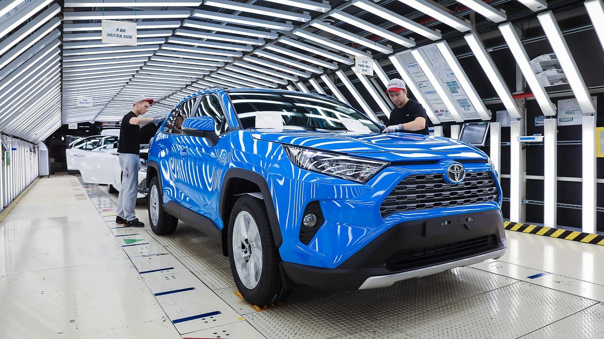 В Санкт-Петербурге началось производство нового Toyota RAV4