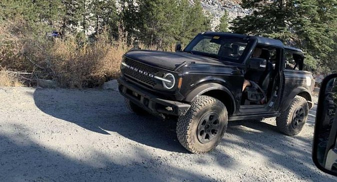 Смотрите, как внедорожник Ford Bronco 2021 карабкается по горам 