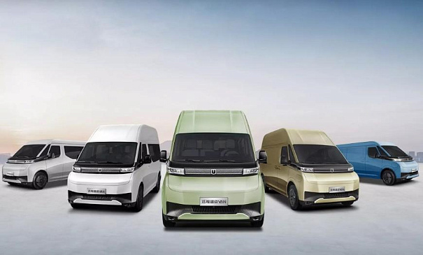 Компания Geely начала продажи электрических фургонов Farizon Van