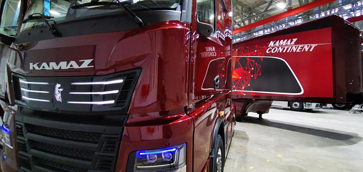 КАМАЗ представил на выставке «Комтранс-2021» грузовик нового поколения K6 