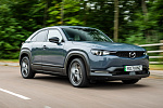Дебютировал модернизированный кроссовер Mazda MX-30 2022 года с прежним запасом хода в 161 км