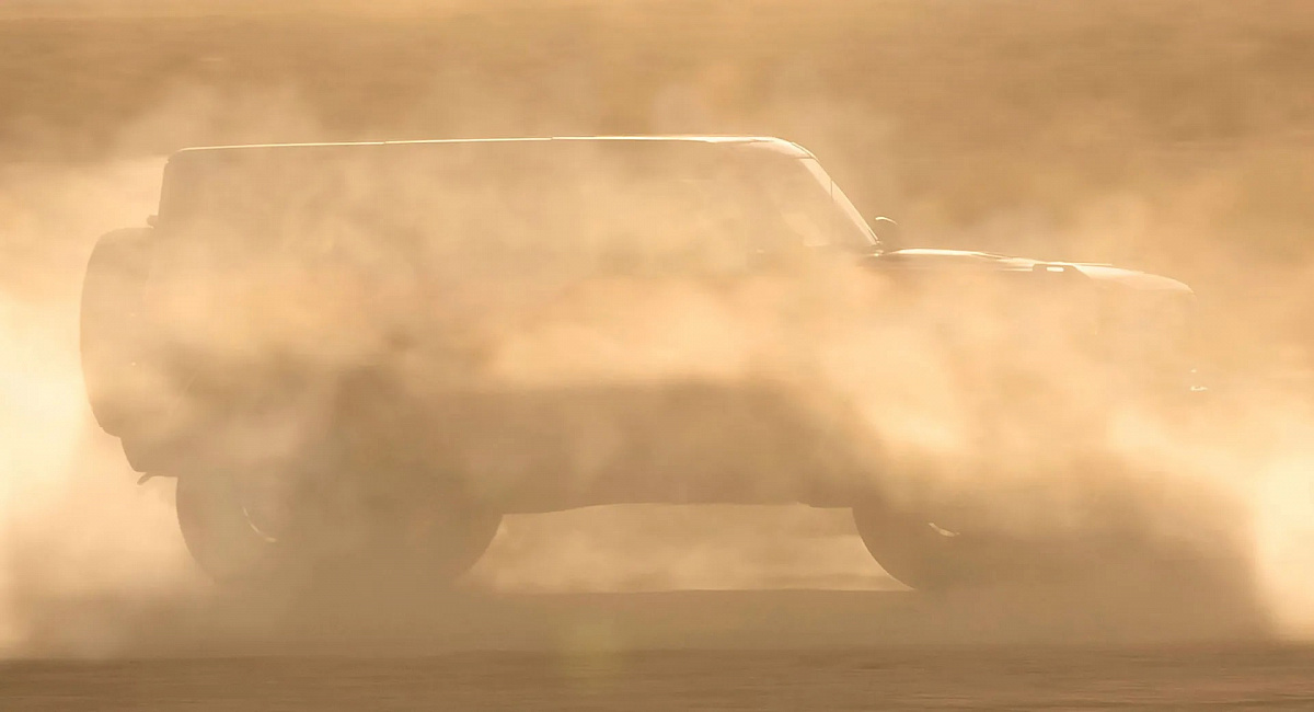Внедорожник Ford Bronco Raptor дебютирует в США 24 января 2022 года
