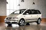 Смотрите на стремительный разгон 700-сильного минивэна VW Sharan 