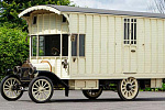 Этот Caravan Model T 1914 года может стать старейшим автодомом в мире