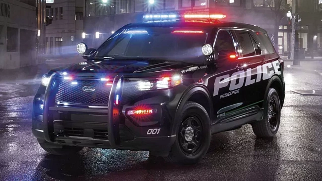 Компания Ford отзывает более 500 полицейских автомобилей Explorer из-за неисправности экрана