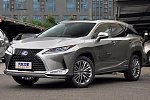 Автосалоны получили первые экземпляры обновленного Lexus RX 