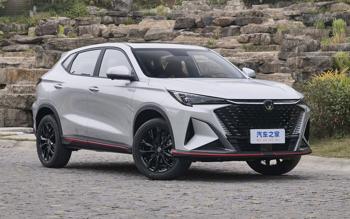 Массовый ввоз авто из Киргизии: как россияне экономят 1,5 млн рублей на Changan