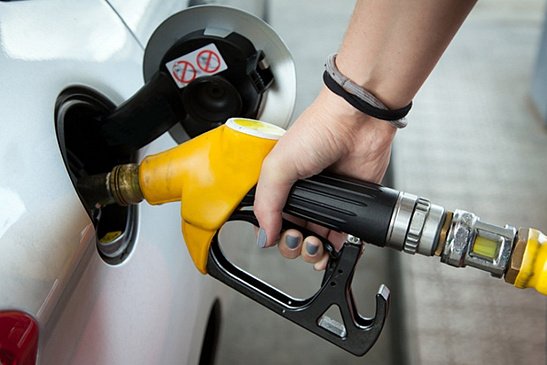 В Госдуме прокомментировали предупреждение о риске увеличения цен на бензин