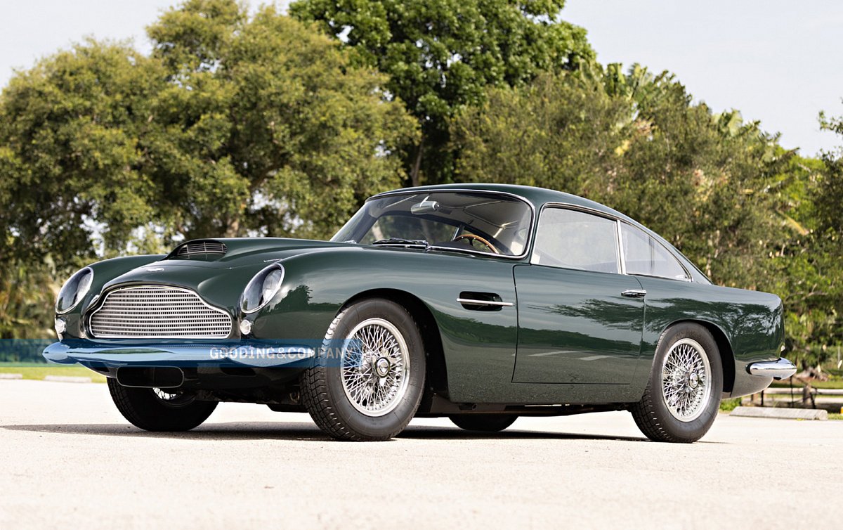 Редкий ретрокар Aston Martin DB4 GT 1961 года оценили в $4 млн