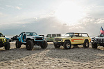 Более 30 000 внедорожников Jeep прибыли на празднование 20-летия Jeep Beach в 2023 году