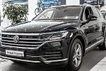 В РФ кроссовер Volkswagen Touareg подешевел в максимальных комплектациях в июне 2021