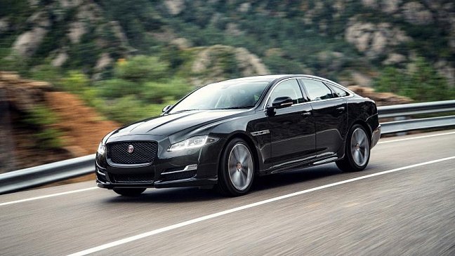 Главный дизайнер Jaguar рассказал про обновлённый седан XJ