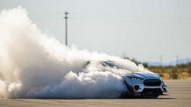 Ford представил кроссовер Mustang Mach-E мощностью в 1400 л.с.