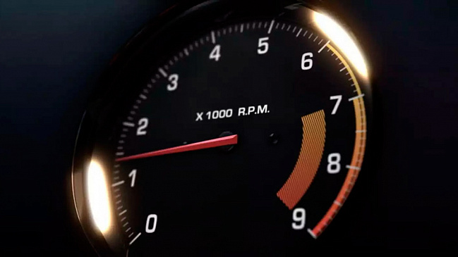 Автоводителям в России объяснили, на какой скорости автомобиль более экономичен в 2021 году