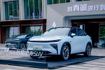 Электрический кроссовер Livan 7 выходит на рынок Китая