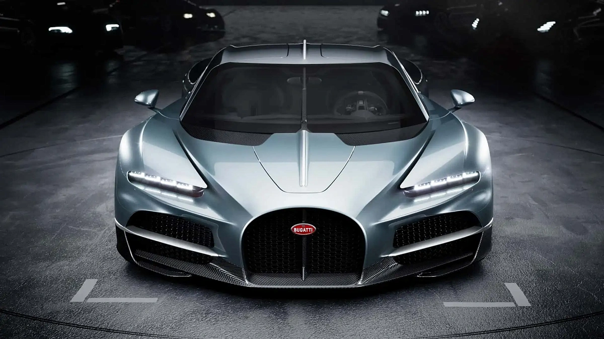 Жена Владимира Зеленского купила самый новый гиперкар от Bugatti