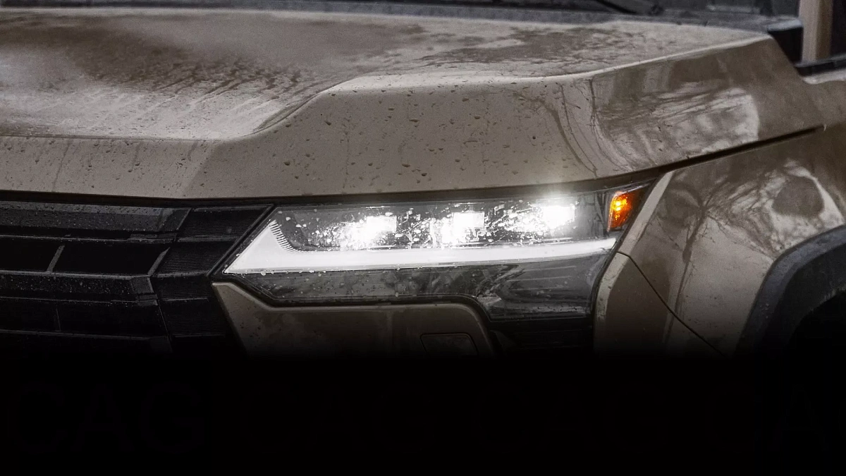 Компания Lexus опубликовала первые фотоизображения внедорожника Lexus GX нового поколения