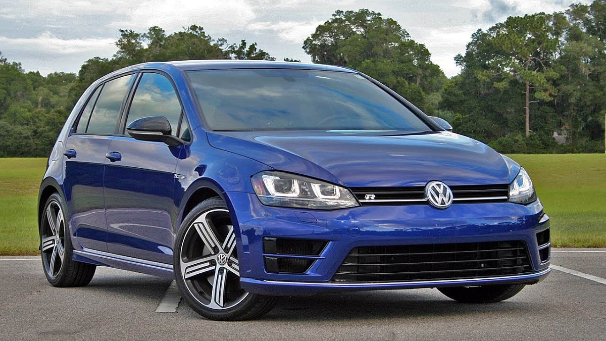 Volkswagen покажет во Франкфурте новый Golf R