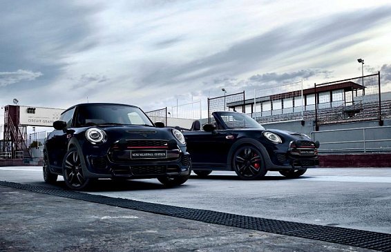 Mini представил эксклюзивную версию JCW Nightfall Edition 