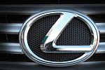 Появились подробности об обновленном седане Lexus IS