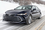 В России к зиме резко подешевел китайский седан Toyota Avalon на платформе Camry