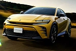 Toyota запустила продажи гибридного кроссовера Crown Sport в Японии