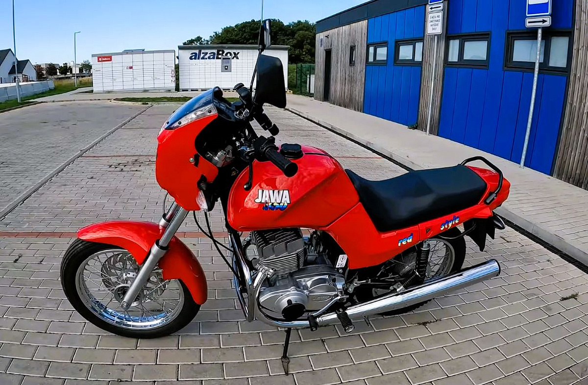 Современные двухтактные мотоциклы Jawa – до сих пор можно приобщиться к легенде советских времён