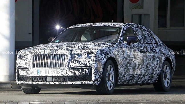 Rolls-Royce заканчивает тесты обновленного седана Ghost 