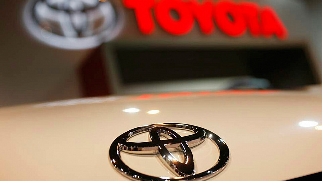 Концерн из Японии Toyota Motor принял решение временно отозвать своих специалистов из России