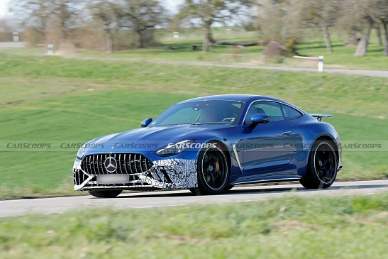 Mercedes-AMG GT может готовить новый хардкорный заднеприводный вариант