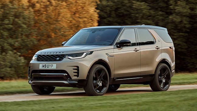 Land Rover сообщил цены на обновленный Discovery для России