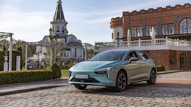 Русский бренд стал №1: AMBERAUTO A5 возглавил рейтинг электрокаров