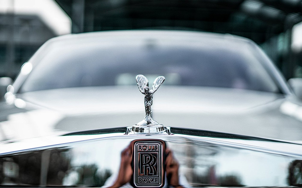 В BMW приняли решение полностью пересмотреть модельный ряд автомобилей Rolls-Royce