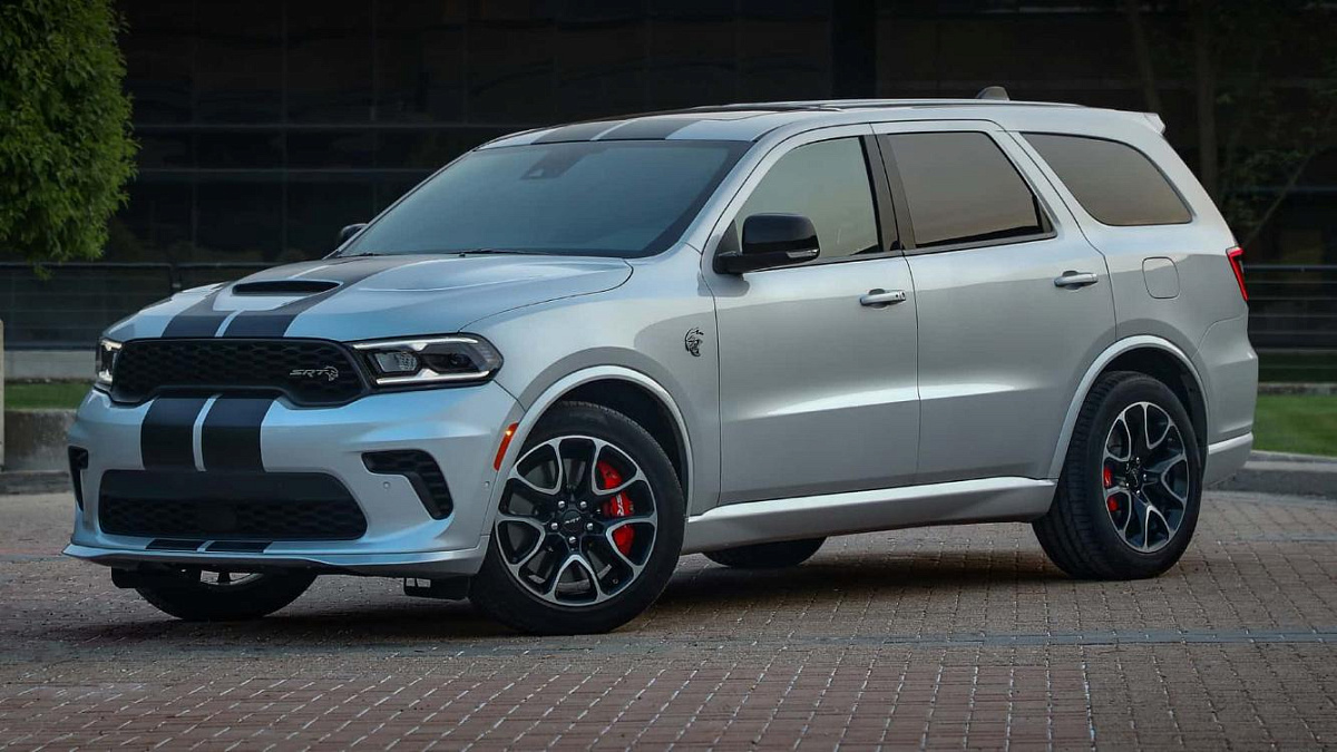 На покупку внедорожника Dodge Durango действует большая скидка. Сколько можно сэкономить