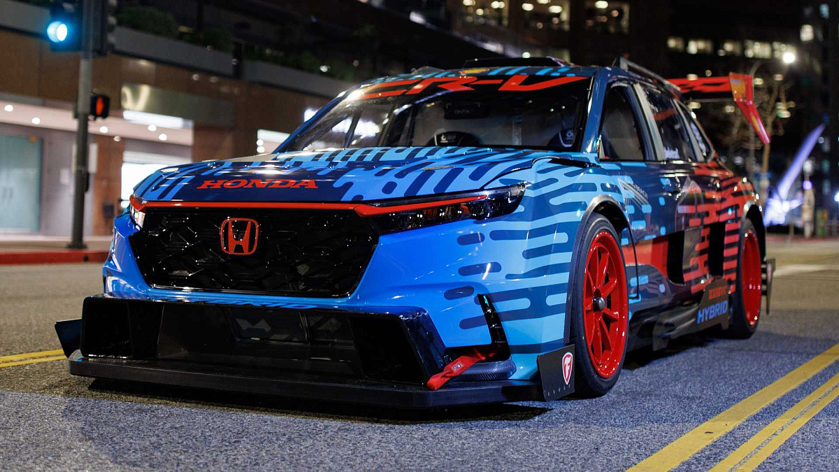 Компания Honda представила гибридный кроссовер Honda CR-V Hybrid Racer с двигателем IndyCar мощностью 800 л.с.