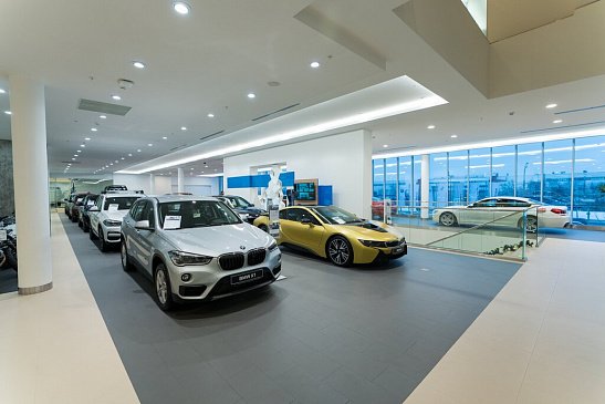 В BMW заявили о начале восстановления российского авторынка