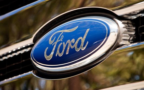 В Сеть попали неофициальные рендеры «заряженного» пикапа Ford Maverick ST
