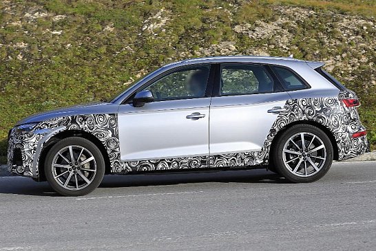На шпионских снимках видны элегантные черты рестайлинговой Audi Q5 2020