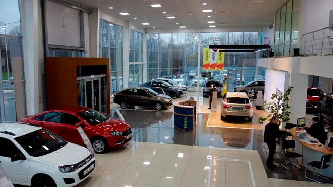 Автоэксперт Максим Кадаков прокомментировал запуск онлайн-продаж Lada