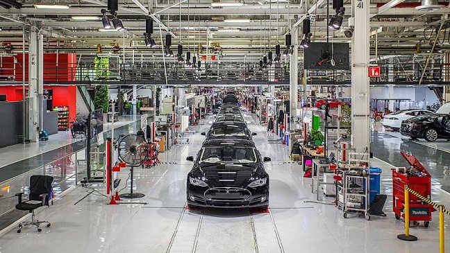 Tesla Model Y будут собирать на заводе в Шанхае