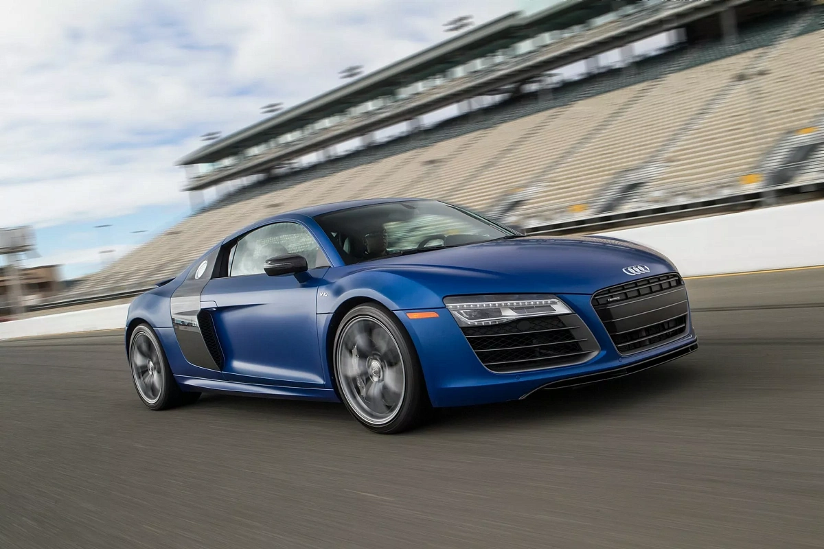 Компания Audi попрощается с Audi R8 на автомобильной неделе в Монтерее