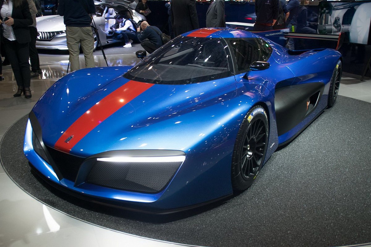 Ателье Pininfarina представило серийный водородный суперкар H2 Speed