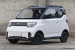 Миниатюрный электрокар Wuling Hongguang Mini EV стал бестселлером в КНР в апреле 2022 года